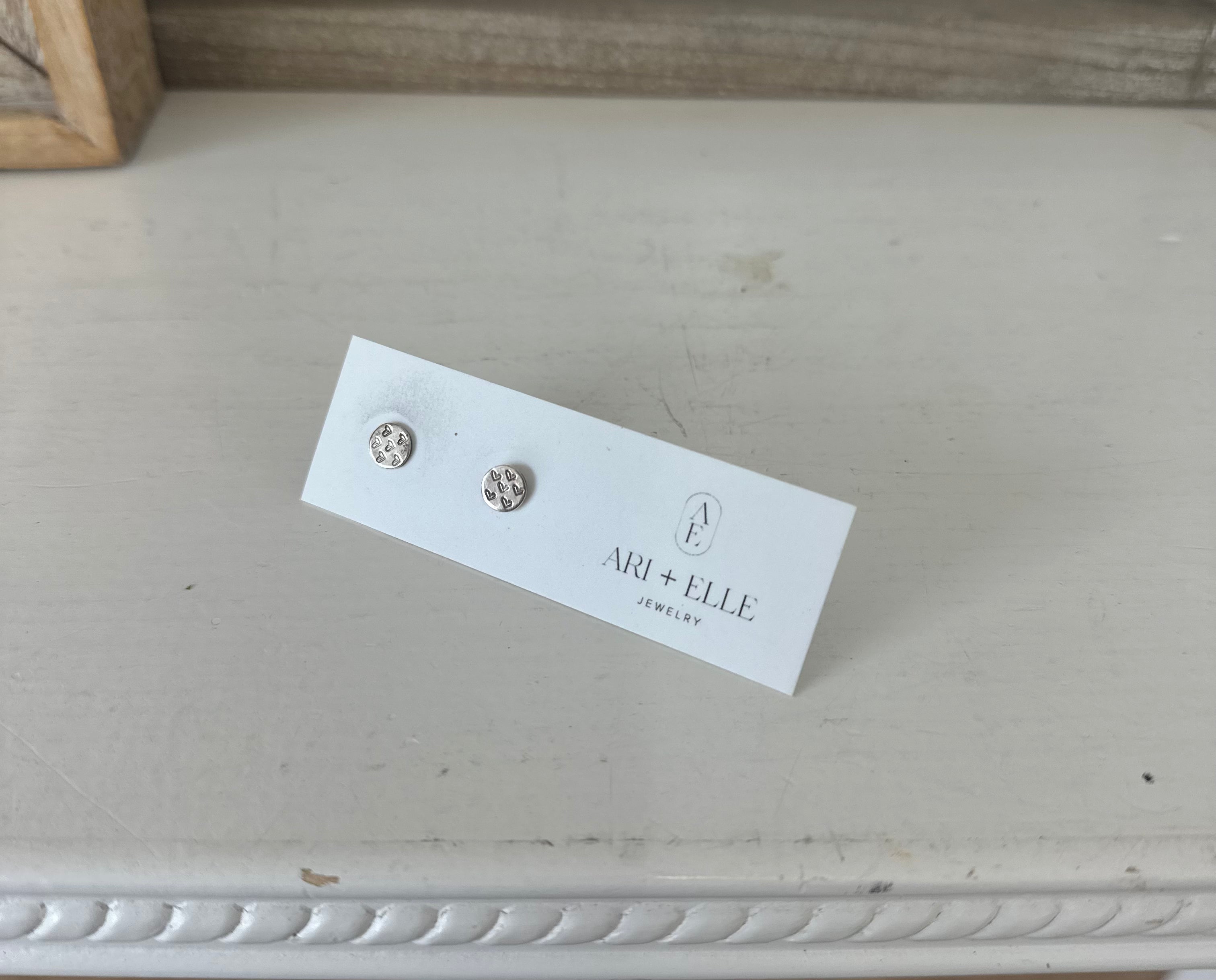 Ari + Elle Jewelry